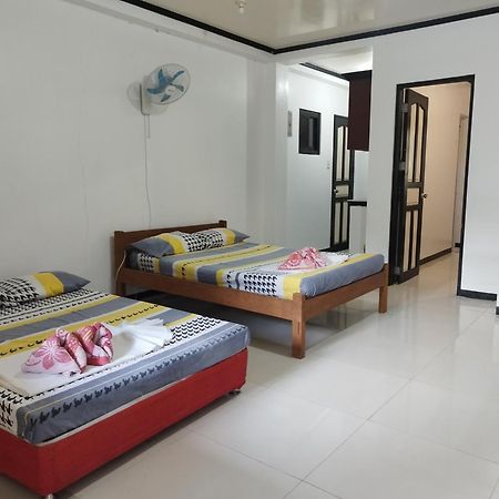 Riverside At Aninuan Accommodation And Food ปูแอร์โตกาเลรา ภายนอก รูปภาพ