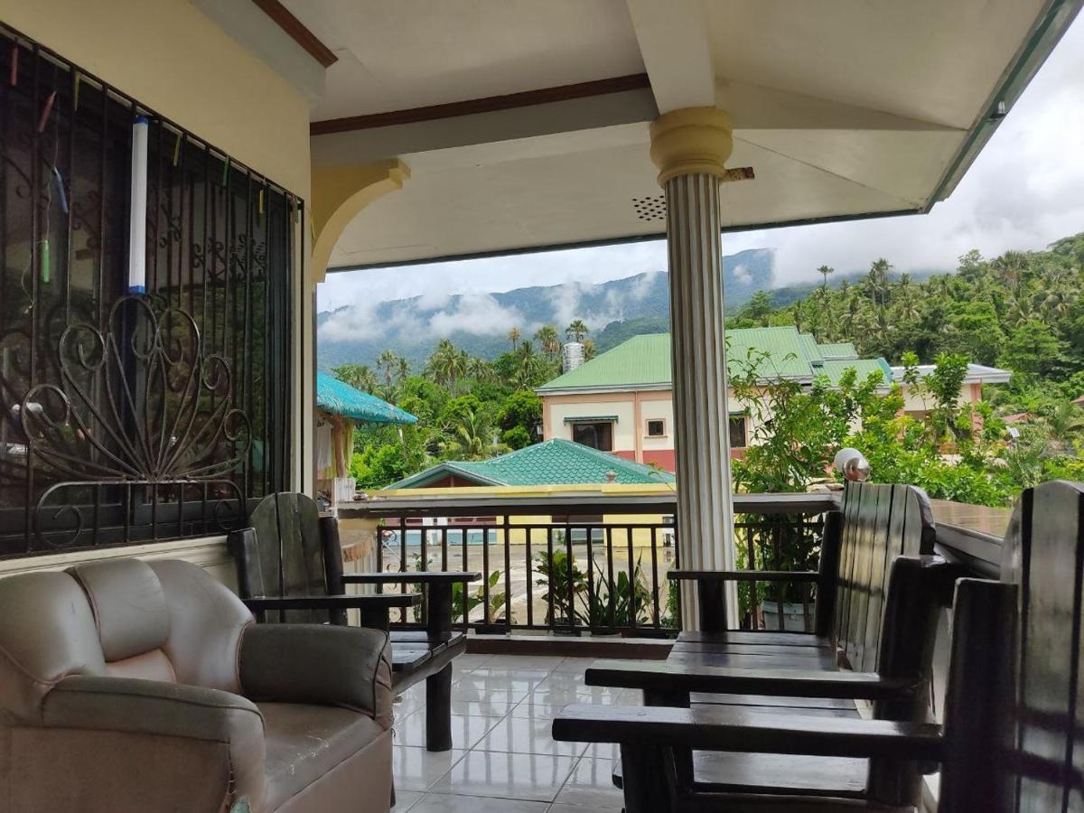 Riverside At Aninuan Accommodation And Food ปูแอร์โตกาเลรา ภายนอก รูปภาพ